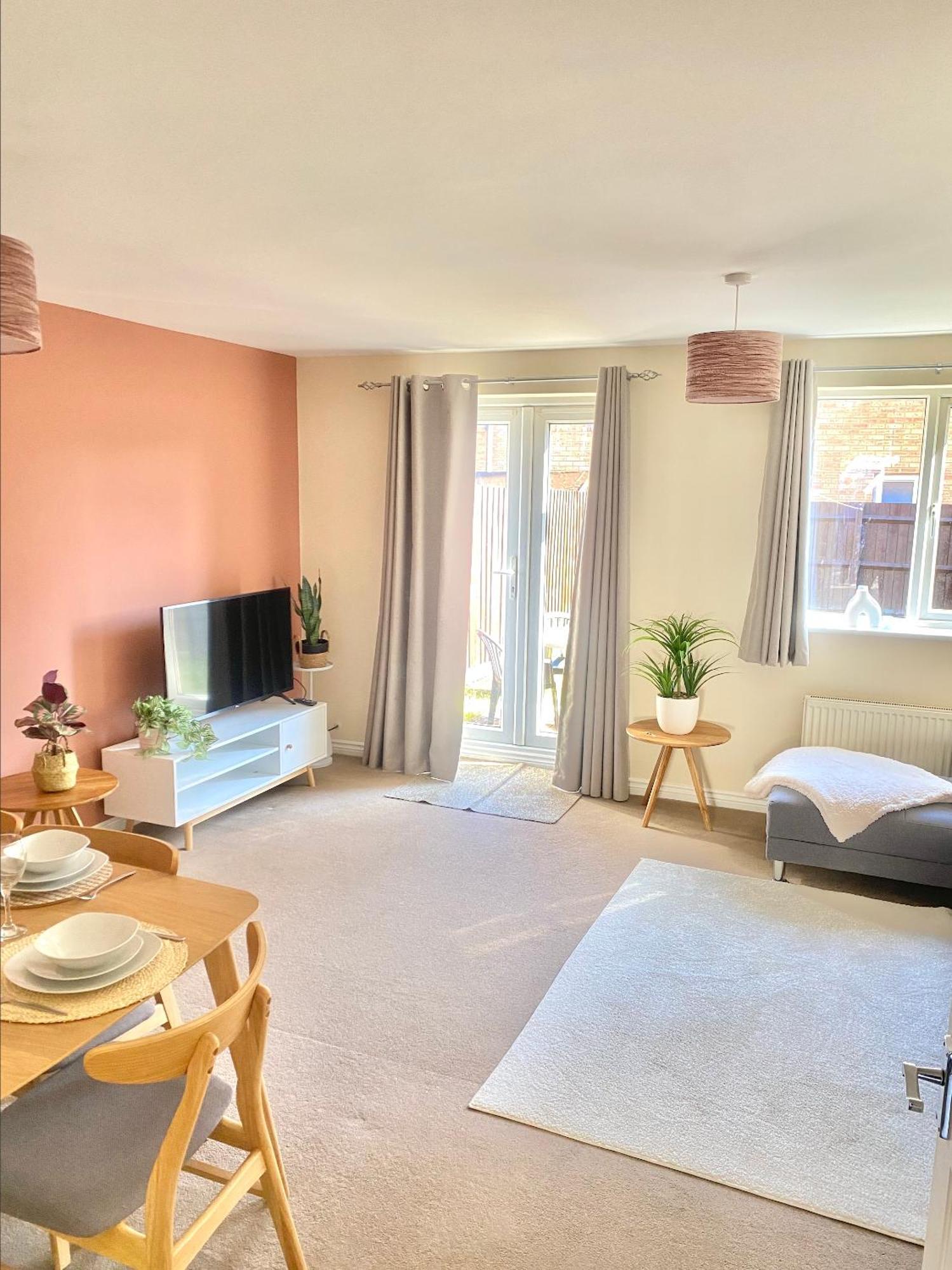 Villa Free Private Parking! Oakley House And Garden! Fully Equipped 4 Comfy Beds Corby Exterior foto